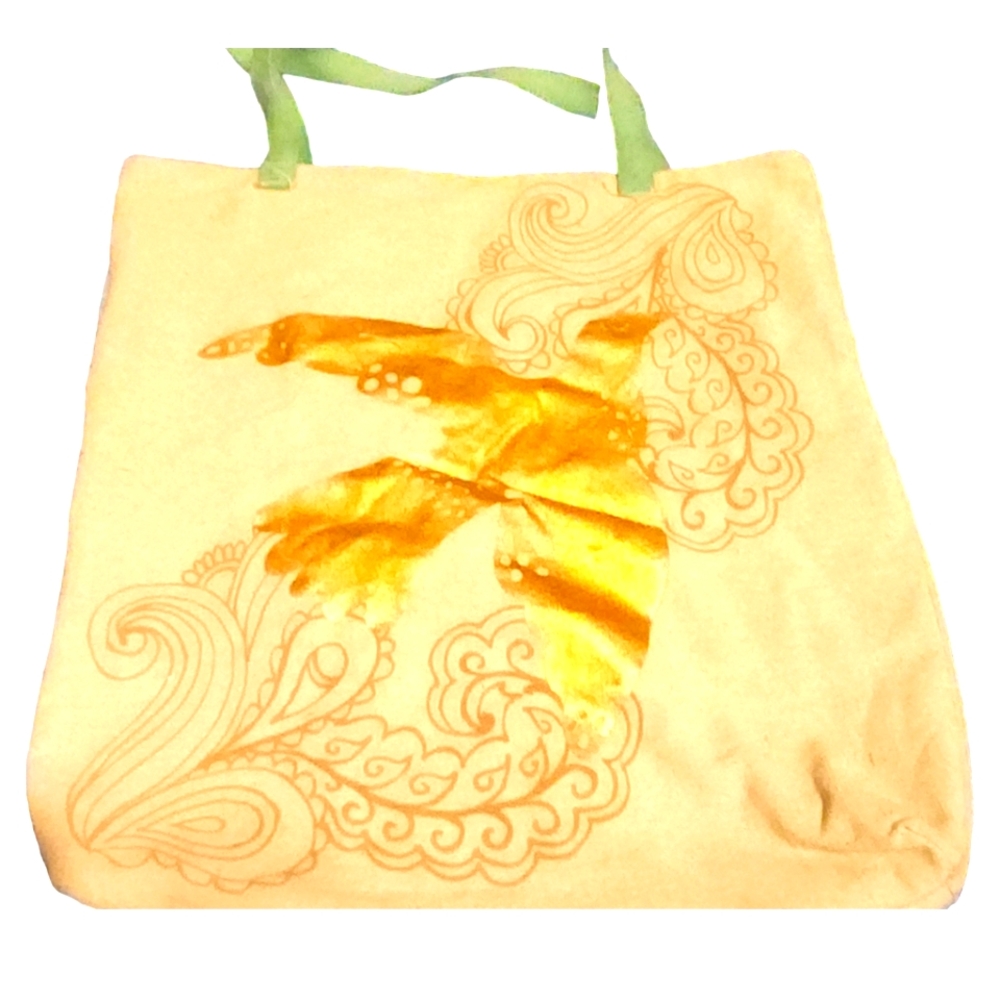 Reversible tote
